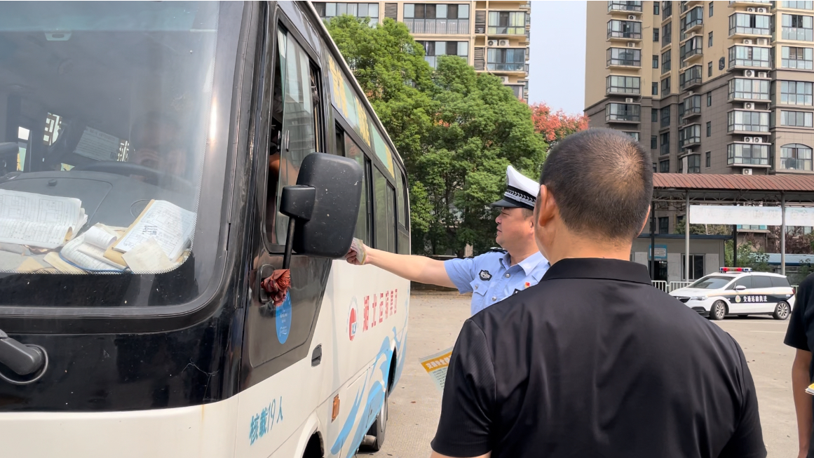 常德市湘北汽車運輸有限公司,常德包車客運,常德旅游服務,校車服務